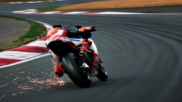 Moto Racer Kling Multishots