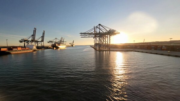 Extreme FPV Harbor Acceleration