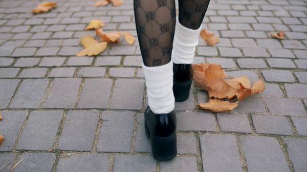 French Chic Fashion Walk in Autumn