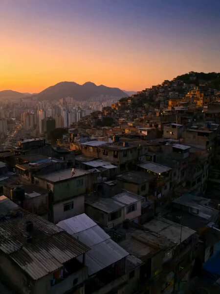 Vertical City — São Paulo Parkour at Sunset