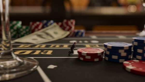 Agent Tiny Casino Chase Scene