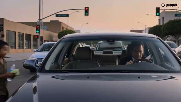 A Kindness Story at City Intersection