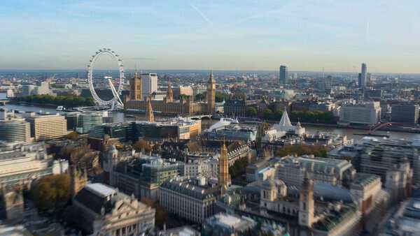 Penguin Visits London Simple Prompt Demo