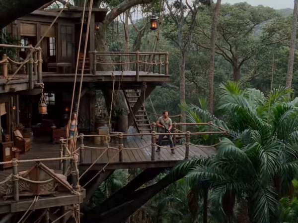 Treehouse Alien Attack