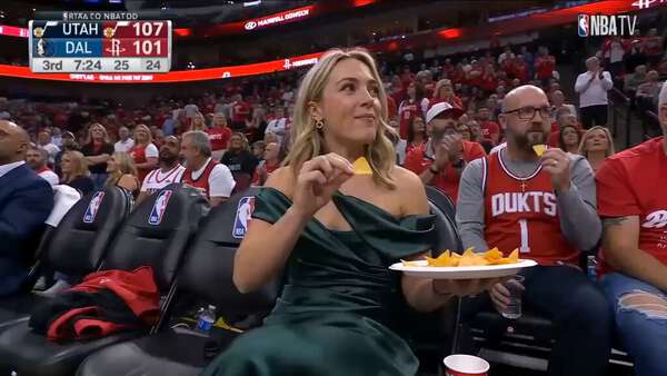 Courtside Spotlight Live Playoff