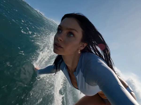 Extreme Surfing Cinematic Action